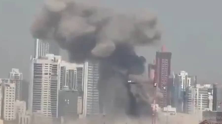 <div class="paragraphs"><p>ಅಬುದಾಬಿ ಮೇಲೆ ಇರಾನ್‌ ಕ್ಷಿಪಣಿ ದಾಳಿಯ ದೃಶ್ಯ</p></div>