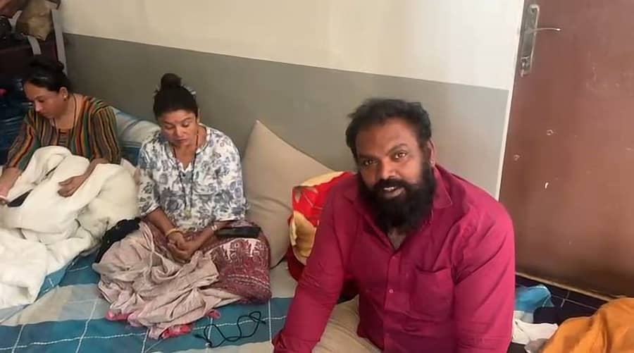 ಬಹರೇನ್‌ನಲ್ಲಿ ಉಳಿದಿರುವ ಬೇಲೂರು ತಾಲ್ಲೂಕಿನ ಅಂಗಡಿಹಳ್ಳಿಯ ಪಂಜು ಹಾಗೂ ಕುಟುಂಬ