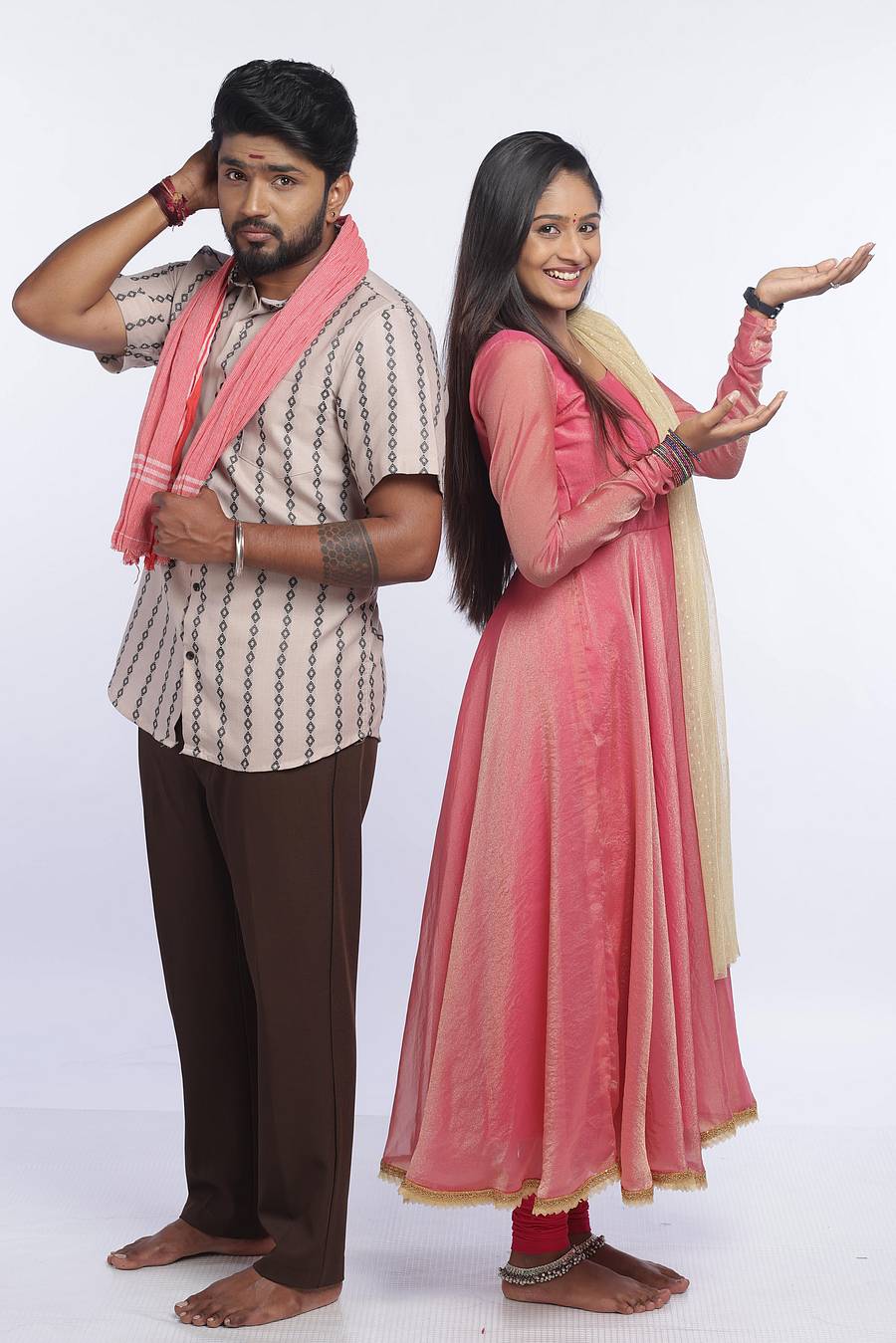 ರೋಹನ್ ಎ., ಶಾರದಾ