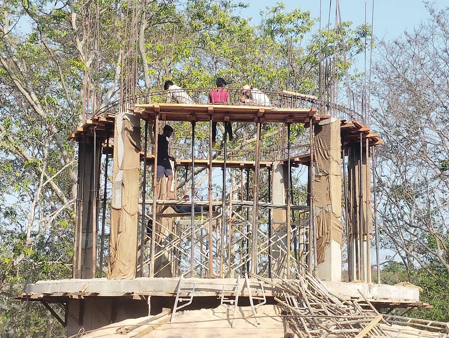 ಅಂಕೋಲಾ ತಾಲ್ಲೂಕಿನ ಹೊನ್ನಳ್ಳಿ ಗ್ರಾಮದ ಗಂಗಾವಳಿ ನದಿ ತಟದಲ್ಲಿ ನಿರ್ಮಾಣ ಹಂತದಲ್ಲಿರುವ ಜಾಕ್ವೆಲ್ ಕಾಮಗಾರಿ