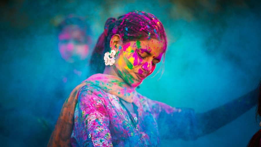 <div class="paragraphs"><p>ಹೋಳಿ, ಕಾಮನ ಹಬ್ಬ, ಕಾಮ ದಹನ, ಕಾಮನ ಹುಣ್ಣಿಮೆ, ವಸಂತೋತ್ಸವ – ಹೀಗೆ ಹಲವು ಹೆಸರುಗಳಿಂದ ಕರೆಯಿಸಿಕೊಳ್ಳುವ ಹಬ್ಬದ ಹಲವು ಹಿನ್ನೆಲೆಗಳಲ್ಲಿ ಒಂದು ‘ಕಾಮದಹನ‘.</p></div>