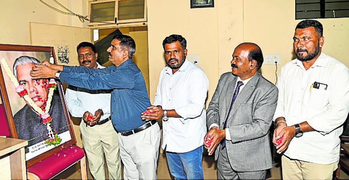 ಶೋಷಿತರ ಏಳಿಗೆಗೆ ಶ್ರಮಿಸಿದ ರಾಚಯ್ಯ: ರವಿಕುಮಾರ್ ಮರಡಿಪುರ