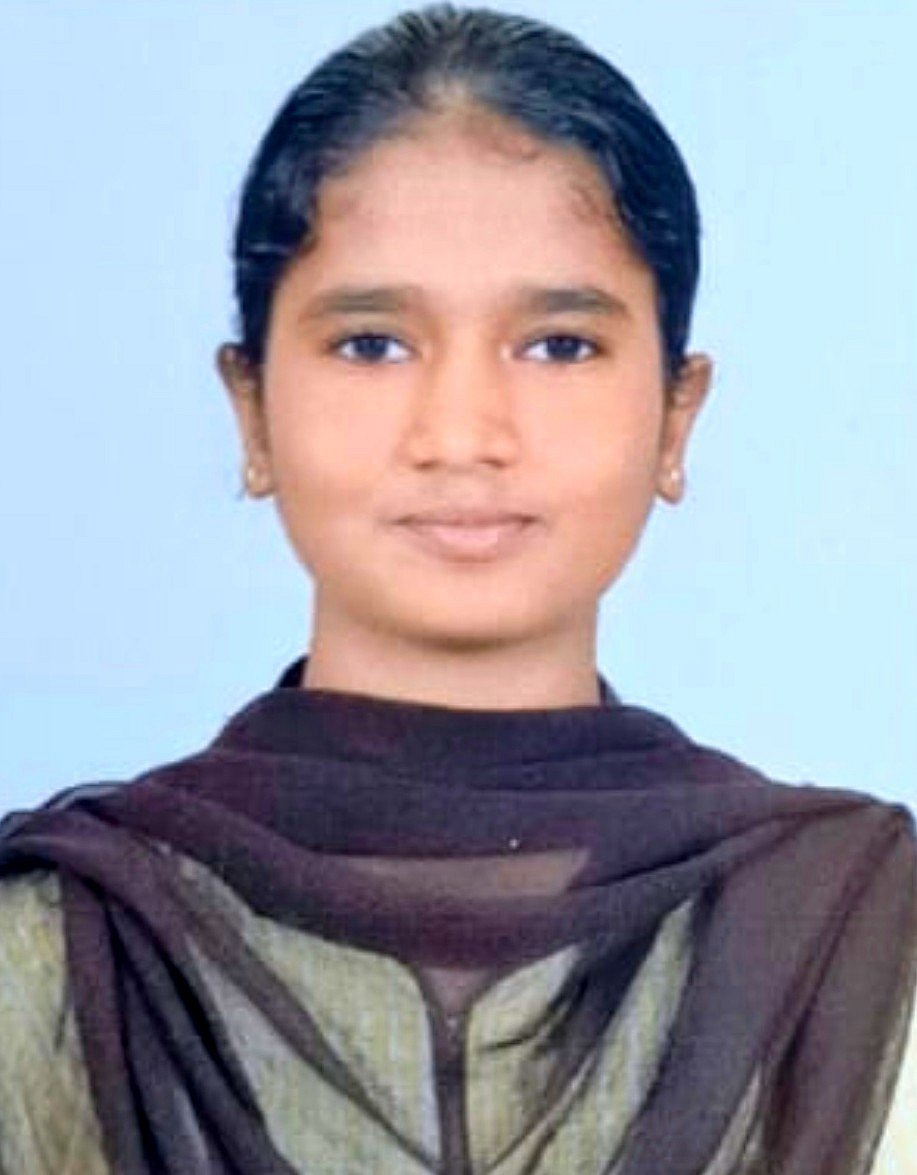 SSLC Results: ಮುದ್ದೇಬಿಹಾಳದ ಸೌಜನ್ಯ ಕಂದಕೂರ ರಾಜ್ಯಕ್ಕೆ ಟಾಪರ್