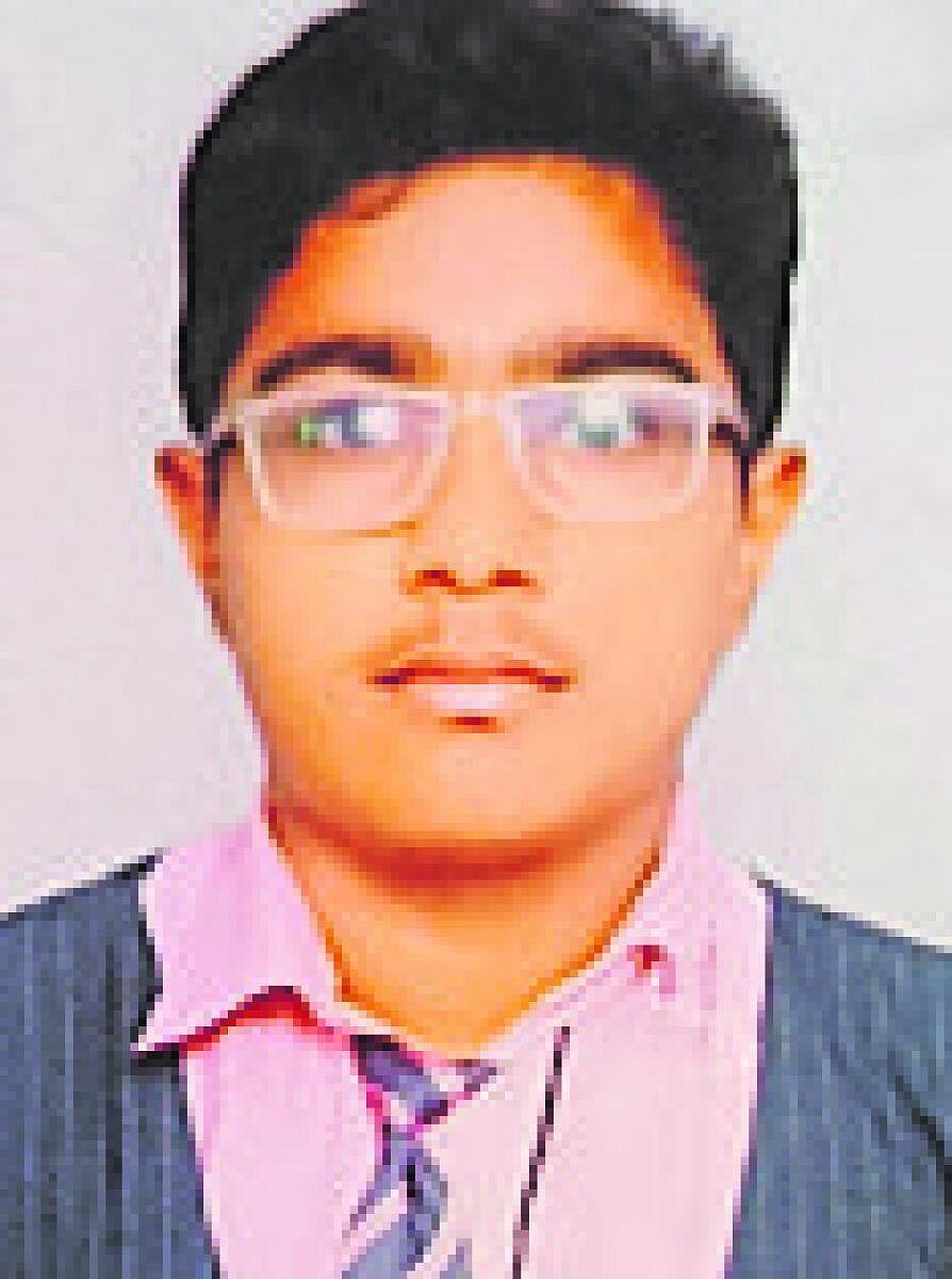 ಡೈಮಂಡ್ ಗ್ರುಪ್ ಆಫ್ ಇನ್ಸ್‌ಟಿಟ್ಯೂಷನ್: ಶೇ 100 ಫಲಿತಾಂಶ