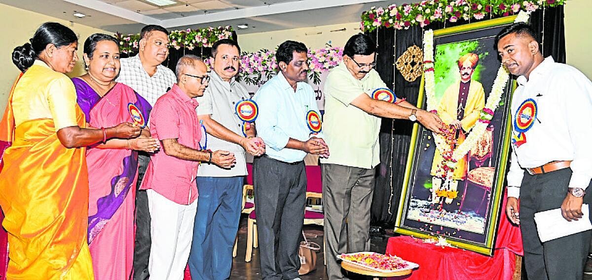 ಉದ್ಯೋಗದ ಅವಕಾಶಕ್ಕೆ ತಕ್ಕಂತೆ ಸಜ್ಜಾಗಿ