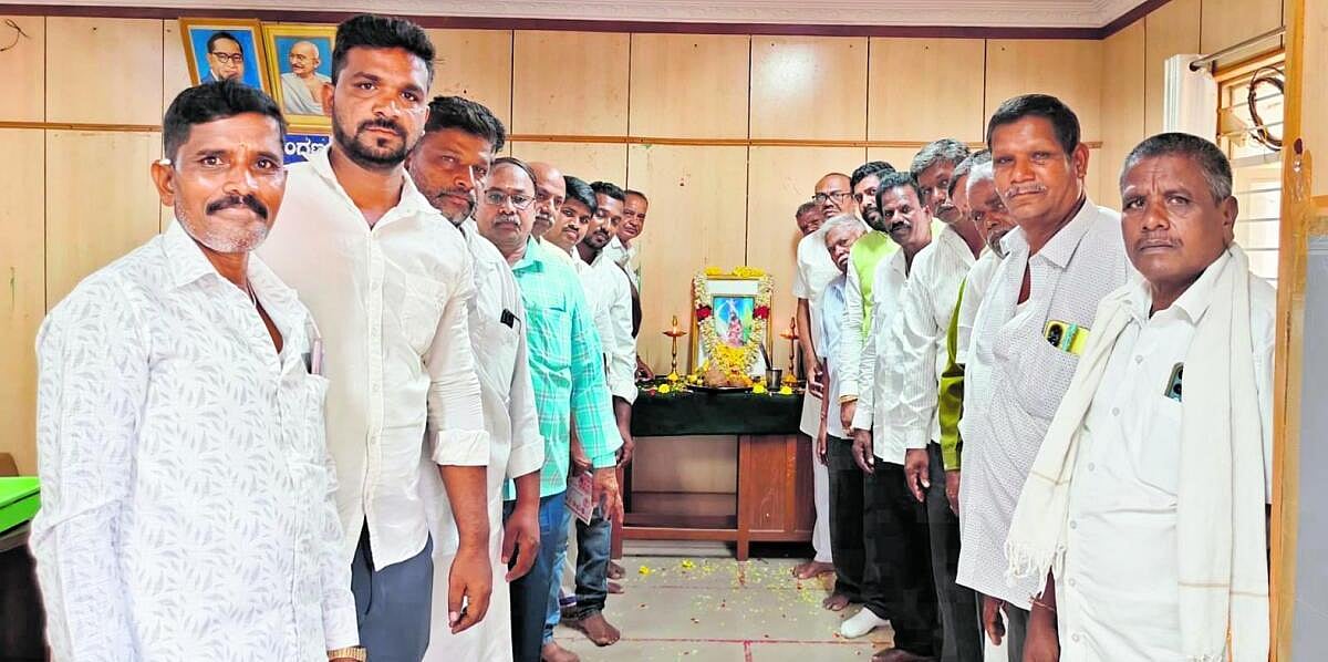 ಗಂಗೆ ನೀರಲ್ಲ, ಪ್ರಜ್ಞೆಯ ಪ್ರವಾಹ
