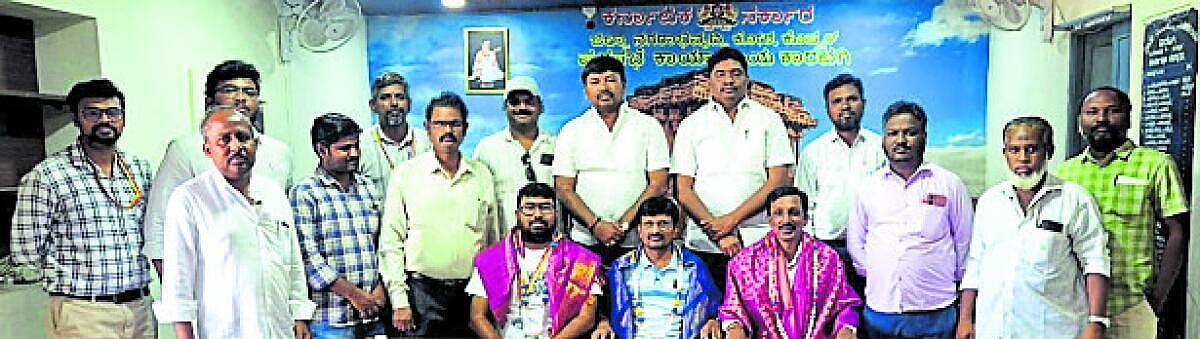 ಮನೆ ಗಣತಿ ಪೂರ್ಣ: ಗಣತಿದಾರರಿಗೆ ಸನ್ಮಾನ