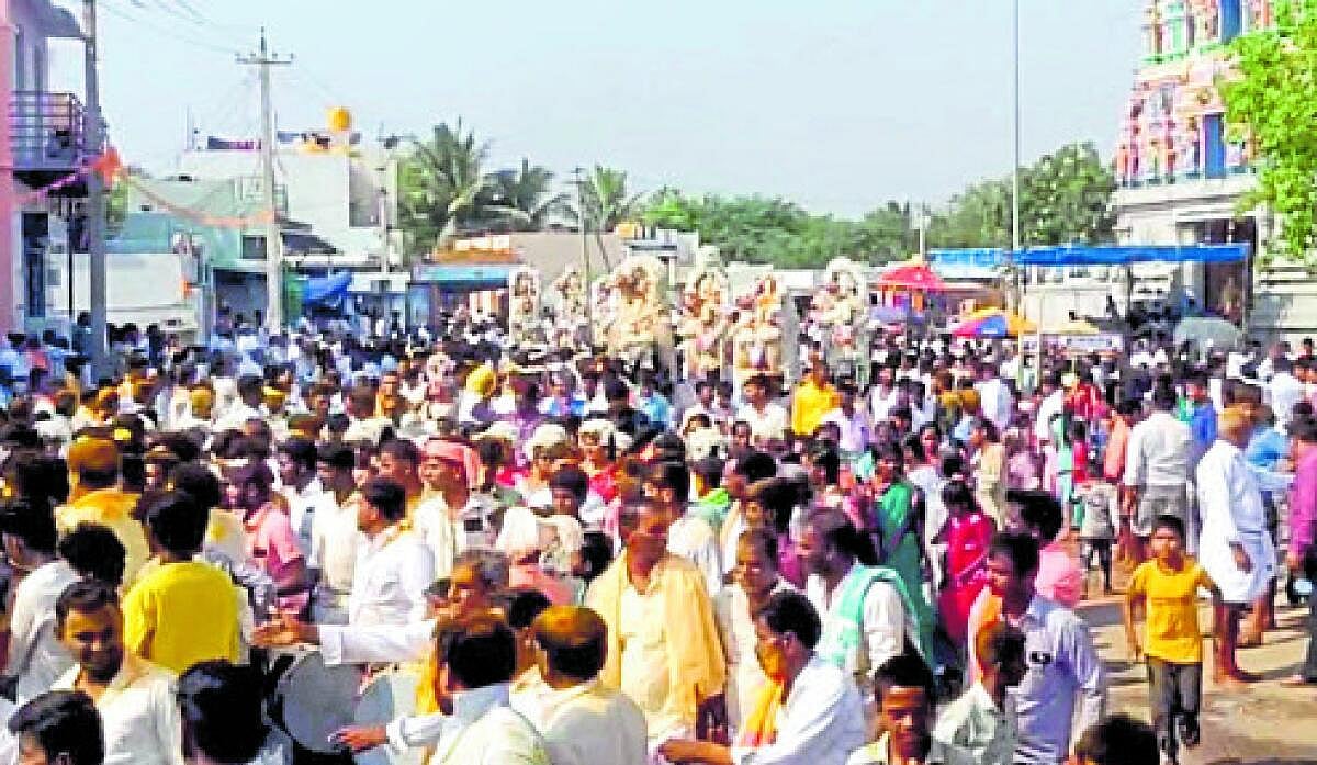 ಪಟ್ಟದ ದೇವರ ಮೆರವಣಿಗೆ