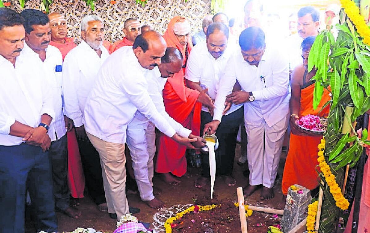 ಜೆಎಸ್ಎಸ್ ಕಟ್ಟಡ ಕಾಮಗಾರಿಗೆ ಚಾಲನೆ