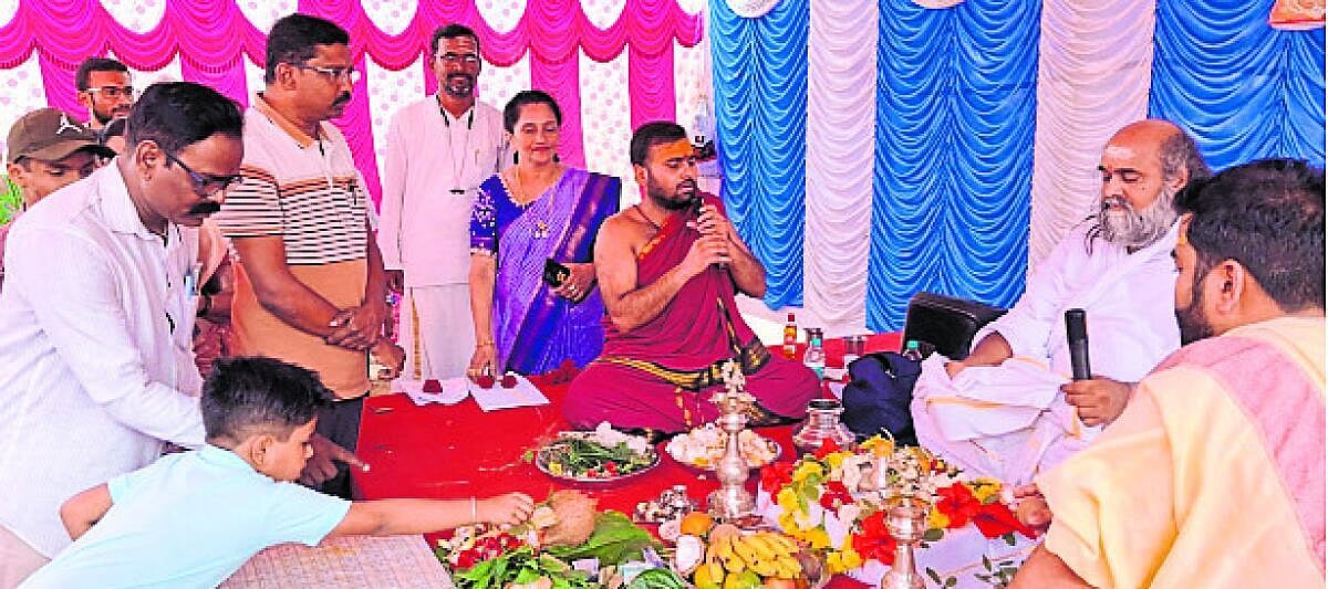 ಸೋಮನಾಥ ಜ್ಯೋತಿರ್ಲಿಂಗ ದರ್ಶನ