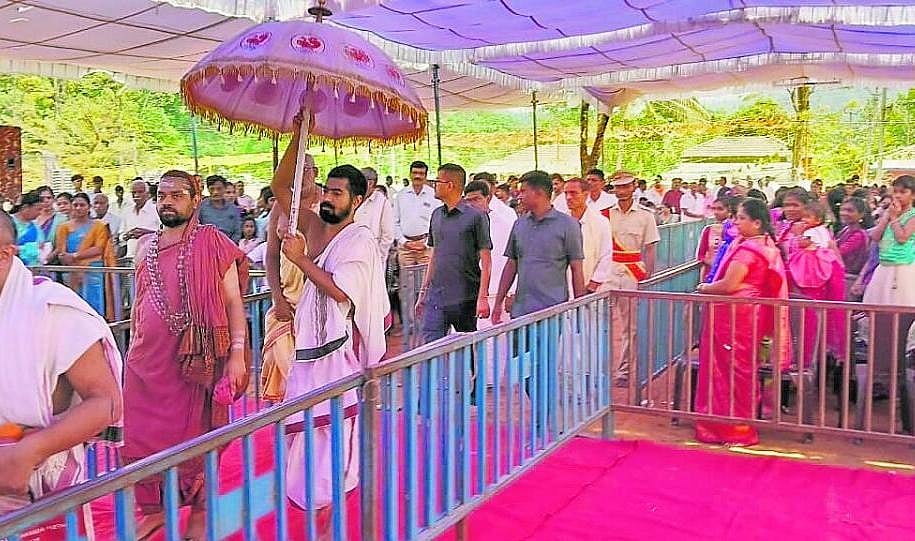 ‘ವಿವಿಧ ಸ್ವರೂಪಗಳಲ್ಲಿ ದೇವಿ ಆರಾಧನೆ’
