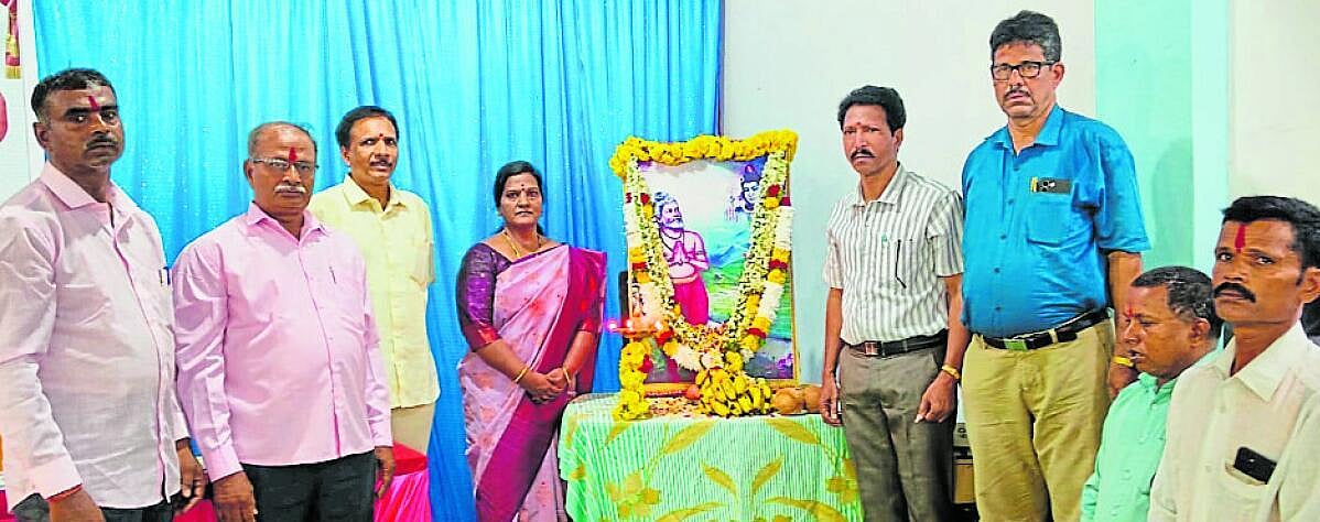 ಪ್ರಯತ್ನ, ತಾಳ್ಮೆಗೆ ಭಗೀರಥ ಮಾದರಿ: ಪ್ರಮೋದ ನಾಯ್ಕ