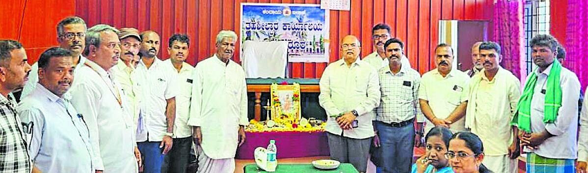 ‘ಸಮಾಜಕ್ಕೆ ಸಂಸ್ಕಾರ ನೀಡಿದ ಭಗೀರಥ’
