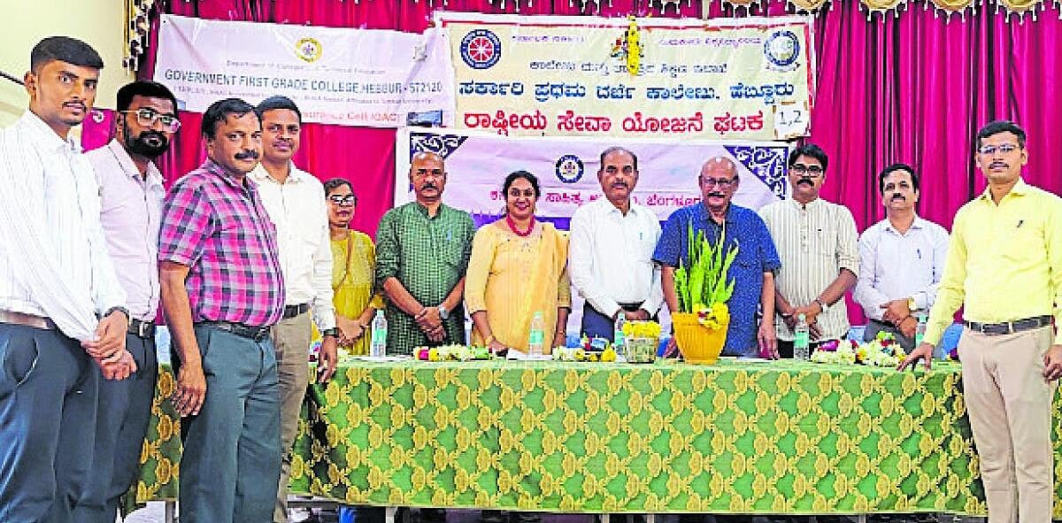 ಸಮಾನತೆ ಜ್ಯೋತಿ ಬೆಳಗಿದ ಅಂಬೇಡ್ಕರ್