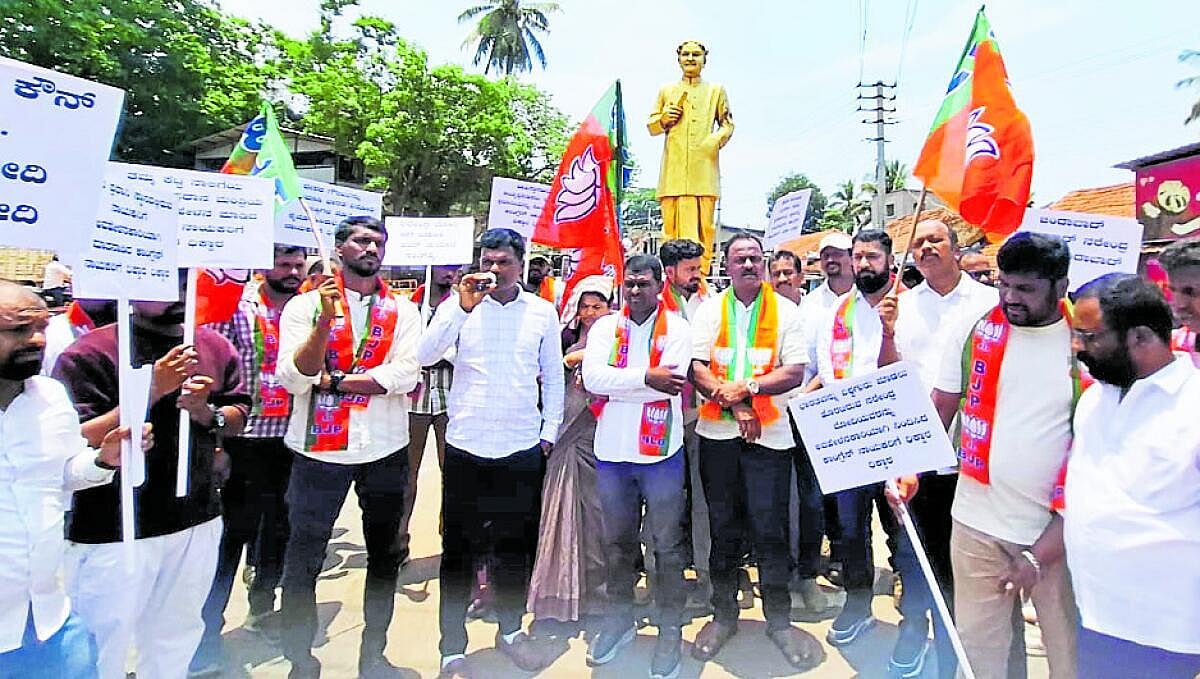 ‘ಕಾಂಗ್ರೆಸ್ನ ಮರು ಹುಟ್ಟು ಸಾಧ್ಯವಿಲ್ಲ’