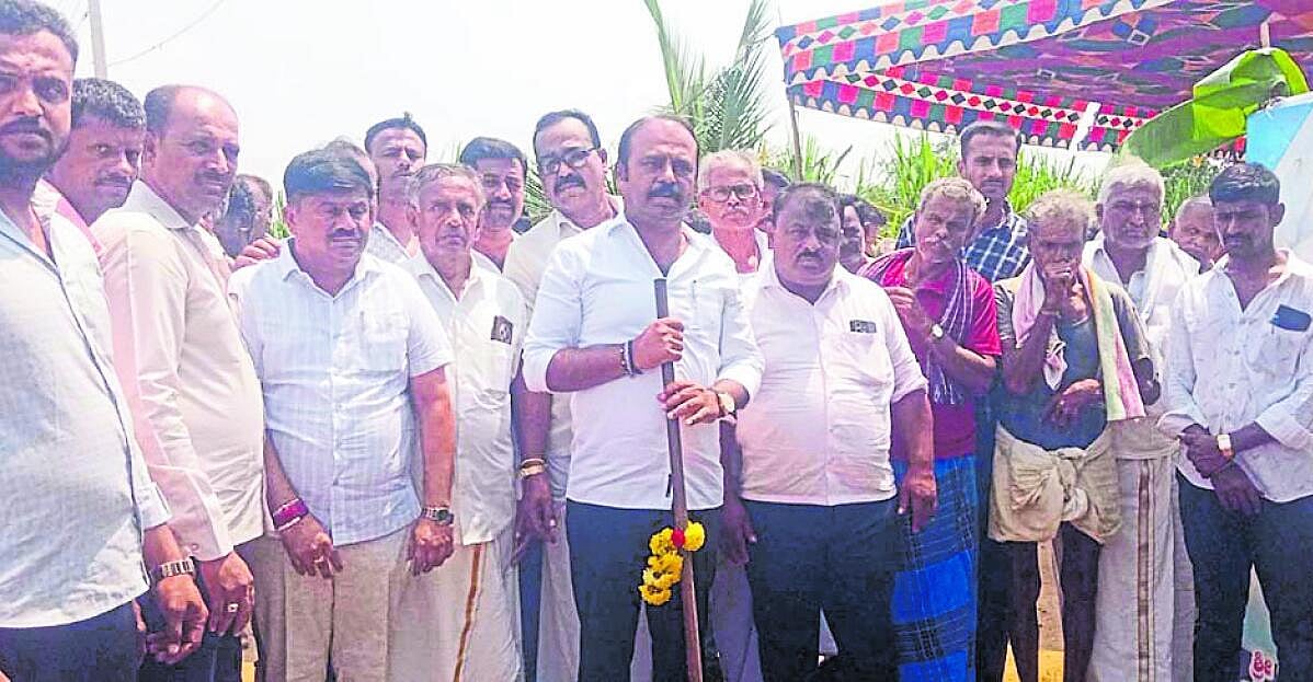 ‘ಜೆಡಿಎಸ್‌ ನಾಯಕರೇ ಕಾಂಗ್ರೆಸ್ ಸೇರಲಿದ್ದಾರೆ’