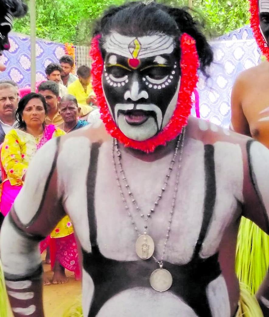 ಕೊಡಗಿನಲ್ಲಿ ದೈವಗಳ ಆರಾಧನೆ