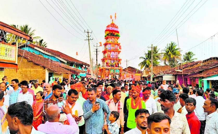 ಗ್ರಾಮದೇವಿಯರ ರಥೋತ್ಸವ