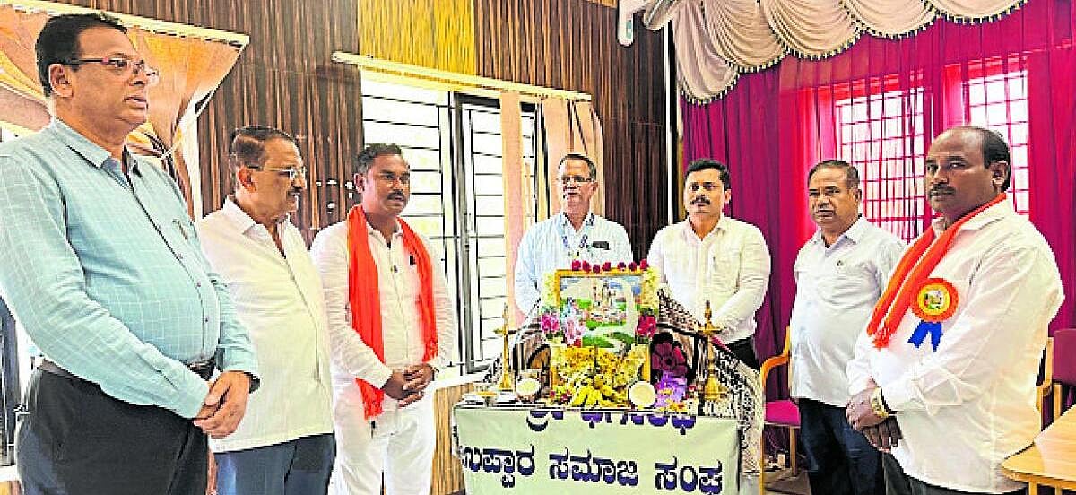 ‘ಗಂಗೆಯನ್ನು ಹರಿಸಿದ ಭಗೀರಥರ ಪರಿಶ್ರಮ ಅನನ್ಯ’