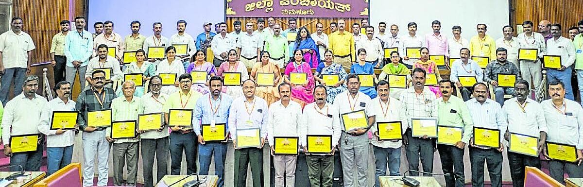 ಸಾಧನೆ ಮಾಡಿದ ಗ್ರಾ.ಪಂ.ಗೆ ಗೌರವ