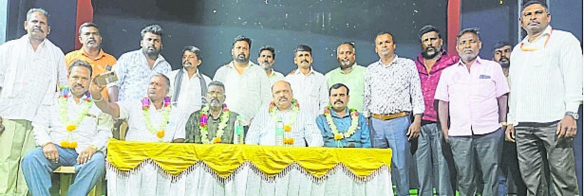 ಪೌರ ನೌಕರರ ಸಂಘದ ಜಿಲ್ಲಾ ಅಧ್ಯಕ್ಷ ಆಯ್ಕೆ