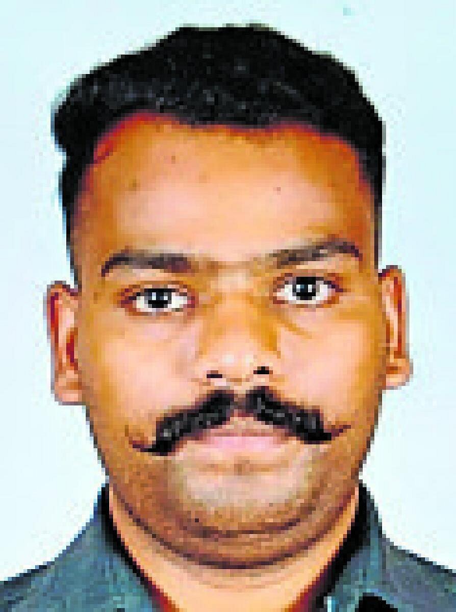 ಹುಂಡಿ ಕಳವು: ಇಬ್ಬರ ಬಂಧನ