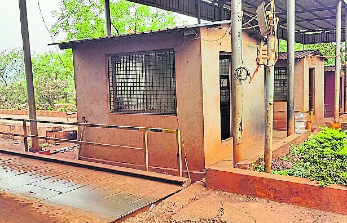 ಚೆಕ್ಪೋಸ್ಟ್ಗೆ ಸಿಬ್ಬಂದಿ: ಆದೇಶ- – ಟಿಪ್ಪಣಿ ವೈರುಧ್ಯ