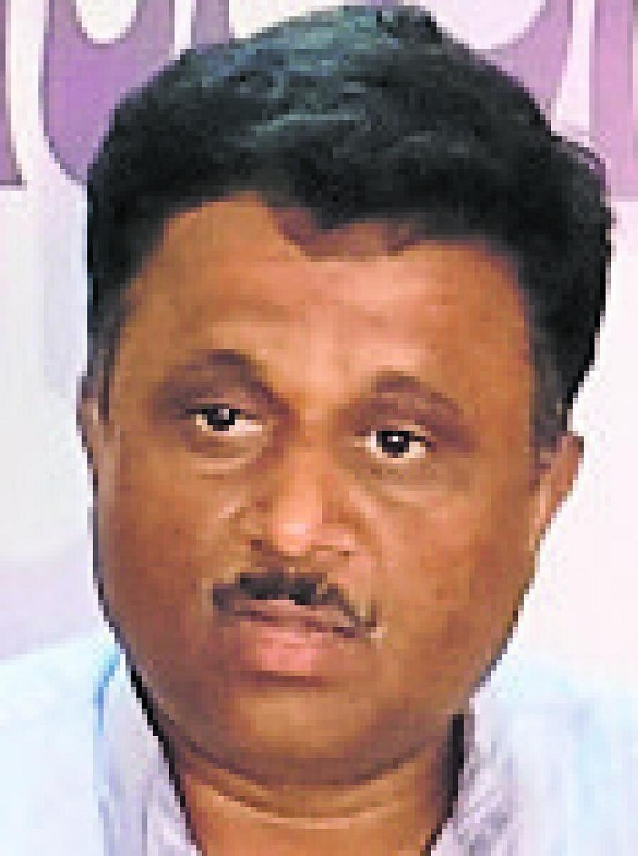 ಐಎಎಸ್-, ಕೆಎಎಸ್ ಉಚಿತ ತರಬೇತಿಗೆ ಅರ್ಜಿ: ಗೋಪಿನಾಥ