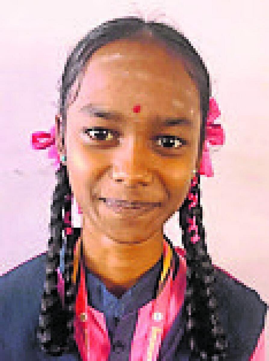 ಕುಂಬಾರಹಳ್ಳ ಶಾಲೆ ಶೇ 100 ಸಾಧನೆ
