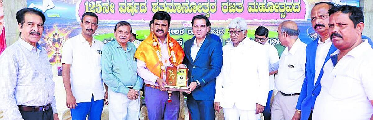 ‘ಕ್ರೀಡೆಗಳಿಂದ ವೃತ್ತಿ ಜೀವನ ಸಮತೋಲನ’