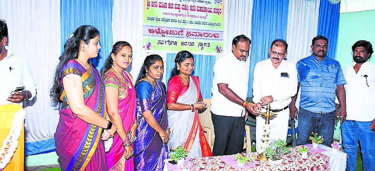 ‘ಓದಿನ ಜೊತೆ ಆತ್ಮಸ್ಥೈರ್ಯ ಬೆಳೆಸಿಕೊಳ್ಳಿ’