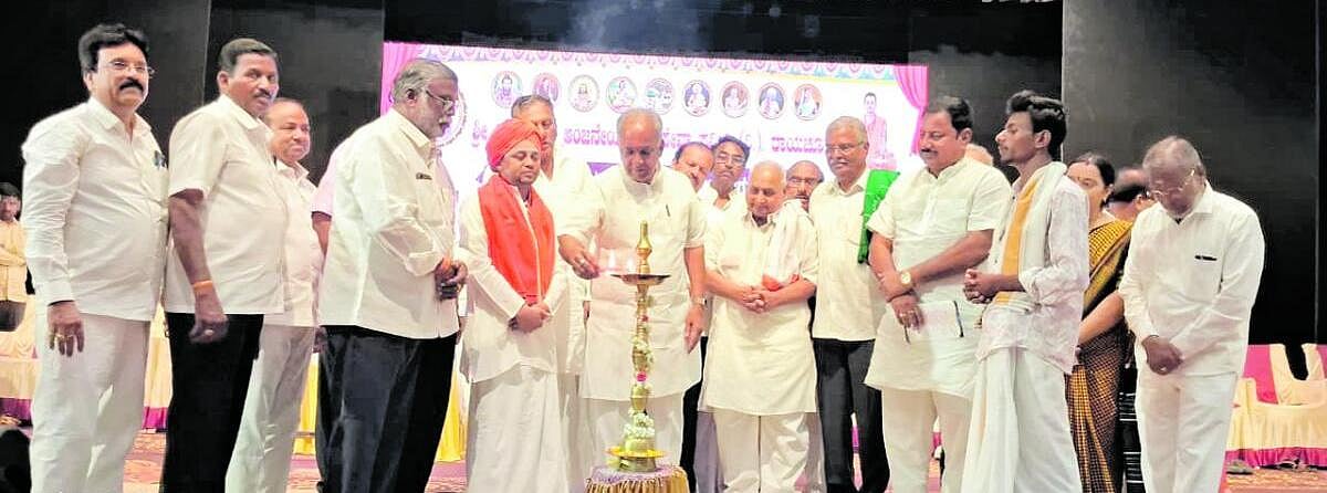 ‘ಸಮಾಜಮುಖಿ ಕೆಲಸಕ್ಕೆ ಪ್ರೋತ್ಸಾಹ ಅಗತ್ಯ’