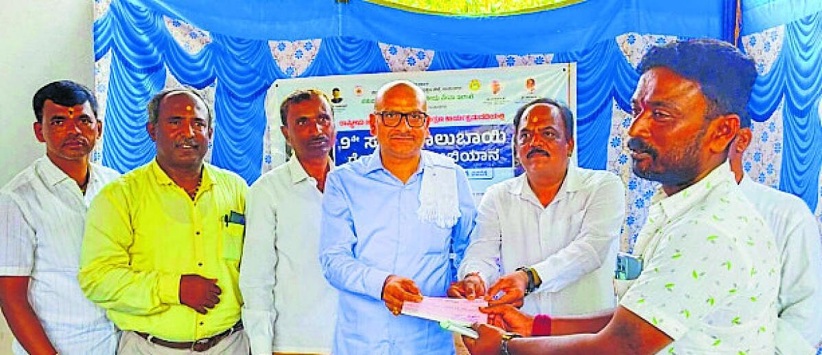 ಜಾನುವಾರು ಆರೋಗ್ಯ ಕಾಪಾಡಿ