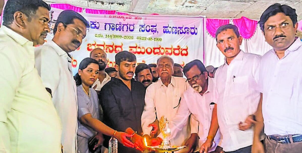 ‘ಅಭಿವೃದ್ಧಿಗೆ ಎಲ್ಲರೂ ಒಗ್ಗೂಡಬೇಕು’