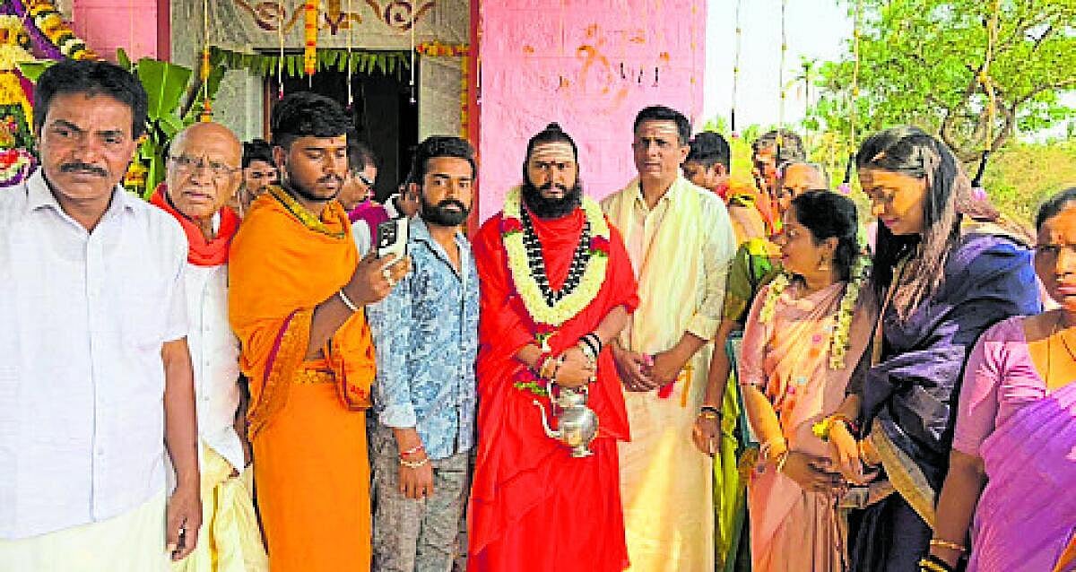 ದೇವಾಲಯ ಲೋಕಾರ್ಪಣೆ