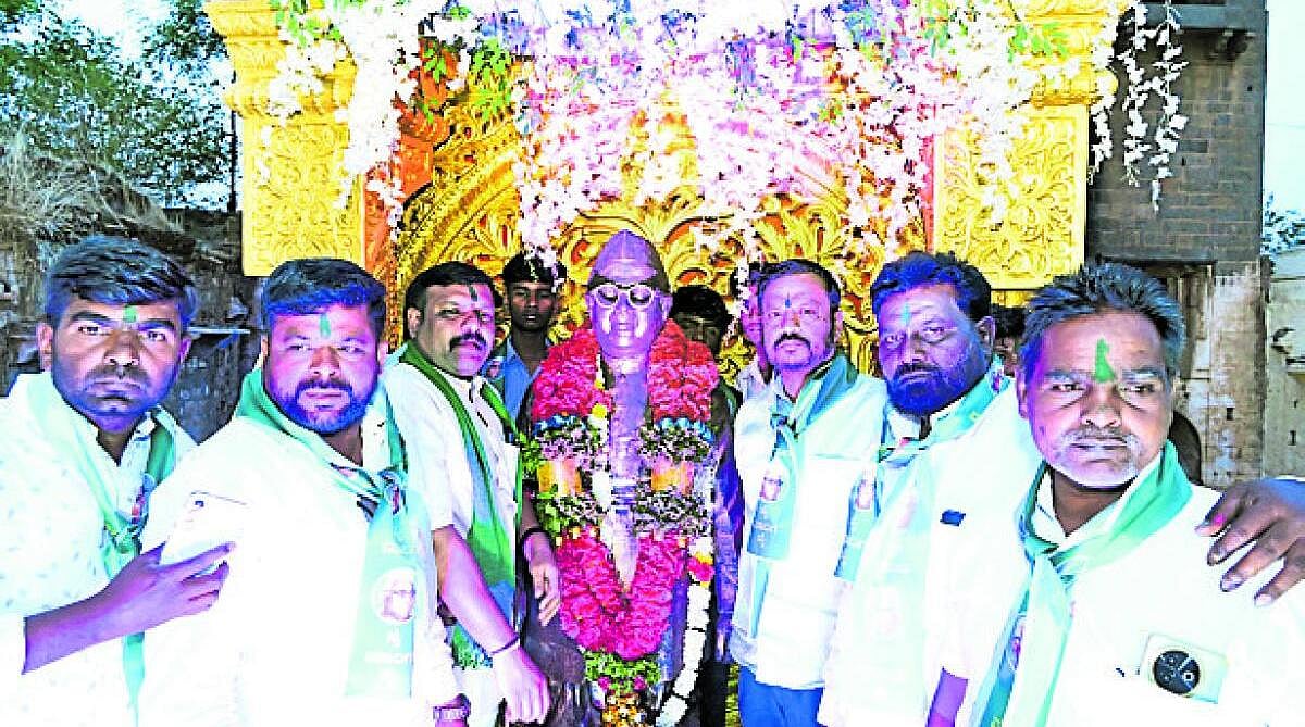 ಸಂಭ್ರಮದ ಬಾಬೂಜಿ ಜಯಂತಿ ಮೆರವಣಿಗೆ