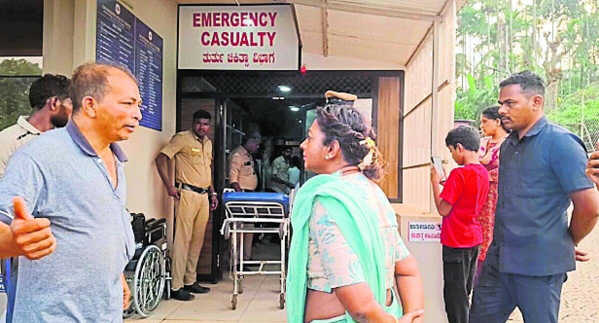 ಅಪಘಾತ: ಇಬ್ಬರಿಗೆ ಗಂಭೀರ ಗಾಯ