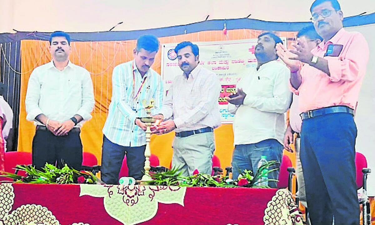 ಸರ್ಕಾರಿ ಕಾಲೇಜು: ರಕ್ತದಾನ ಶಿಬಿರ