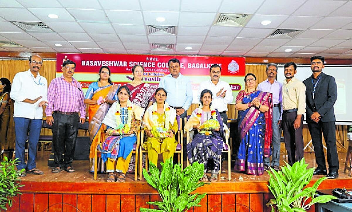 ಆತ್ಮವಿಶ್ವಾಸ ಅಗತ್ಯ: ಚಂದಾವರ್ಕರ್