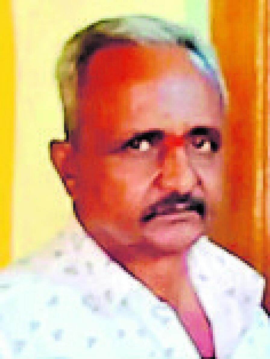 ರಸ್ತೆ ಅಪಘಾತ; ಪಿಡಬ್ಲ್ಯುಡಿ ನೌಕರ ಸಾವು