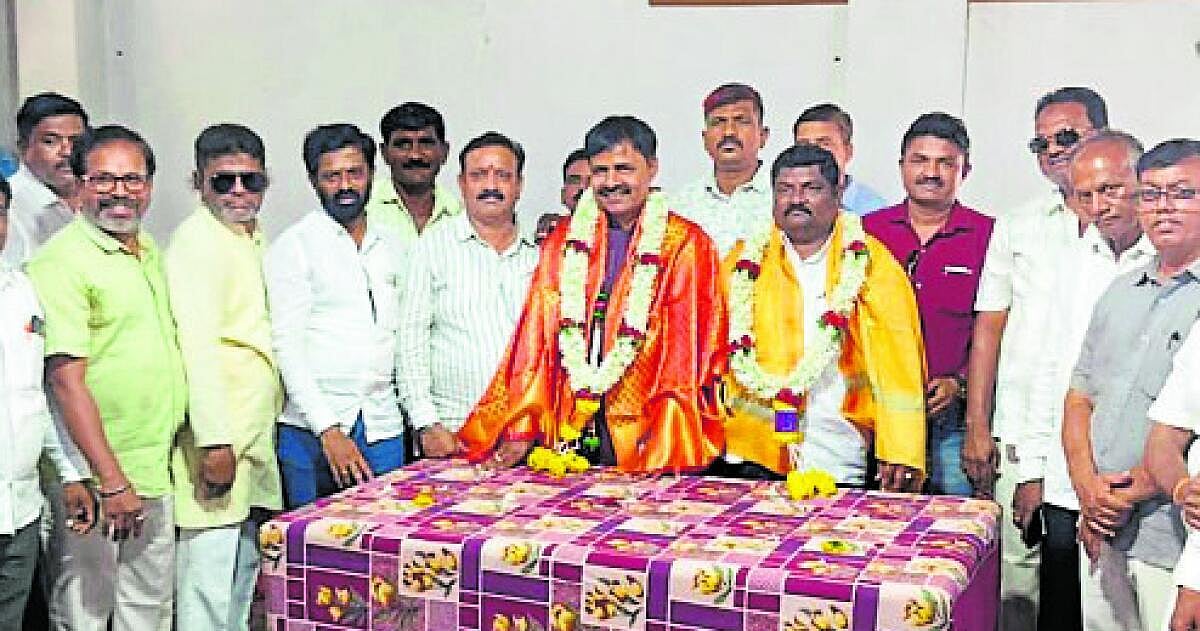ಕರ್ನಾಟಕ ಕೋ.ಆಫ್.ಬ್ಯಾಂಕ್: ಅಧ್ಯಕ್ಷ, ಉಪಾಧ್ಯಕ್ಷರ ಆಯ್ಕೆ
