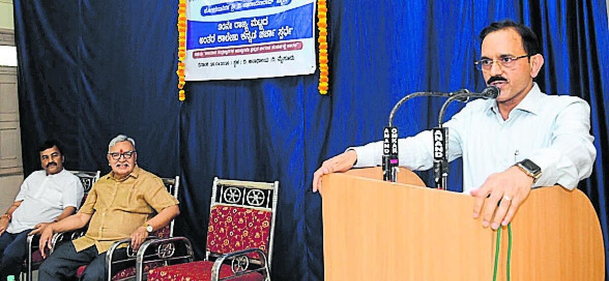 ಜೀವಿತಾ, ಕುಸುಮಾಗೆ ಬಹುಮಾನ