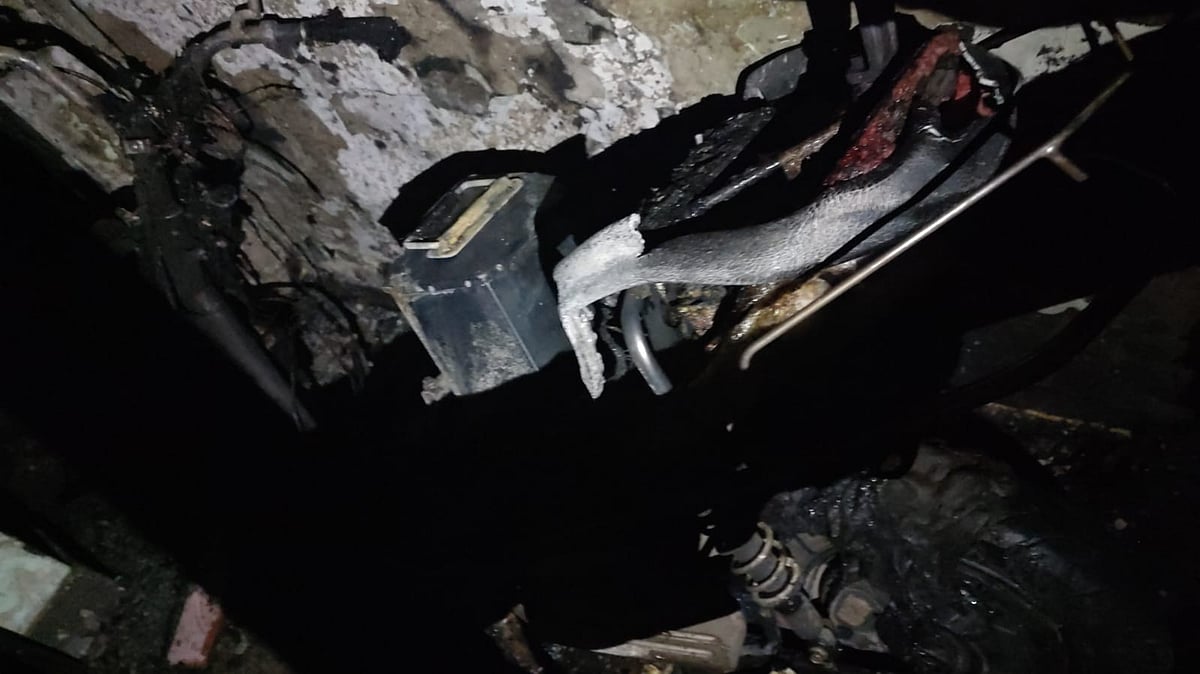 Electric Bike Explosion: ಎಲೆಕ್ಟ್ರಿಕಲ್ ಬೈಕ್‌ನ ಬ್ಯಾಟರಿ ಸ್ಪೋಟ: ಚಾಲಕ ಸಾವು