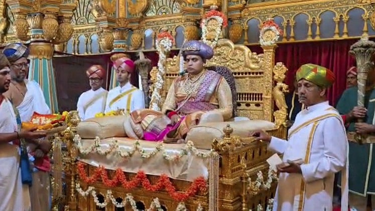 Mysuru Palace Durbar: ಅಂಬಾವಿಲಾಸ ಅರಮನೆ: ರಾಜವಂಶಸ್ಥ ಯದುವೀರ್ 12ನೇ ಖಾಸಗಿ ದರ್ಬಾರ್