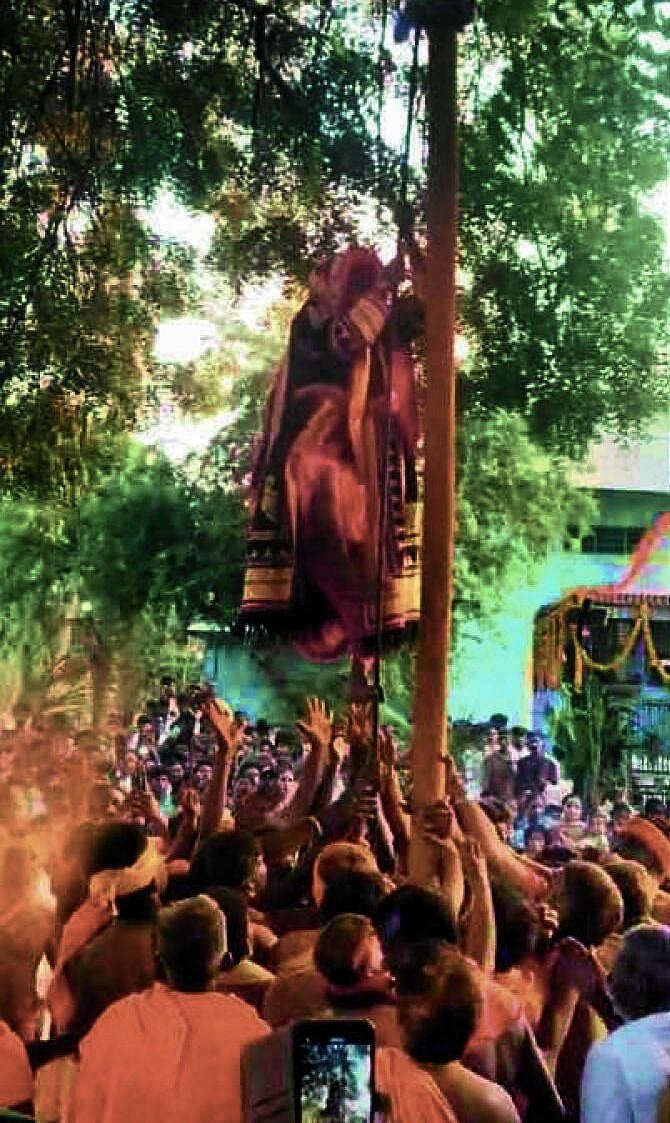Karnikotsava Prophecy: ‘ಹುಟ್ಟಿದ ಕಂದ ಸುಖಪಟ್ಟಿತಲೇ ಪರಾಕ್’ ಎಂದು ಭವಿಷ್ಯವಾಣಿ ...
