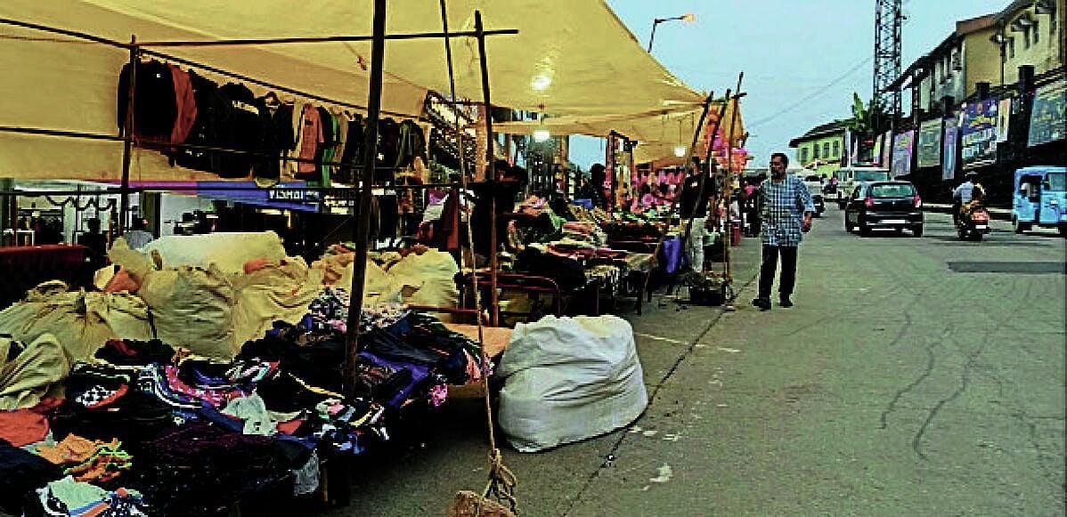 Dasara Business: ವ್ಯಾಪಾರಿಗಳ ಪಾಲಿಗೆ ಬೆಳಕಾದ ದಸರೆ ಮಡಿಕೇರಿ ನಗರದಲ್ಲಿ