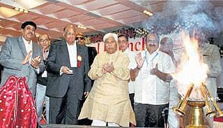 ಈರುಳ್ಳಿ ದುಬಾರಿ: ಪವಾರ್ ಸ್ಪಷ್ಟನೆ