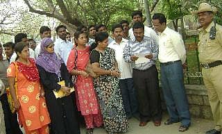 ಅತಿಥಿ ಉಪನ್ಯಾಸಕರಿಂದ ಮನವಿ ಸಲ್ಲಿಕೆ