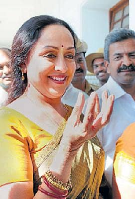 ರಾಜ್ಯಸಭೆ: ಹೇಮಾ ಮಾಲಿನಿ ಪ್ರಮಾಣ ವಚನ