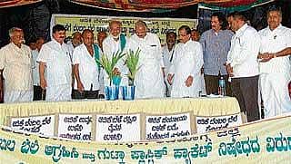 ಸಂಸತ್‌ಗೆ ಮುತ್ತಿಗೆ: ರೈತರ ಎಚ್ಚರಿಕೆ